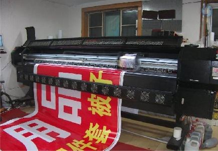 正安喷绘广告分辨率是多少？