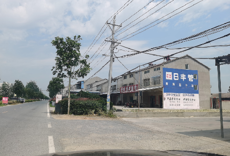 正安如何能保证墙体广告的醒目性？